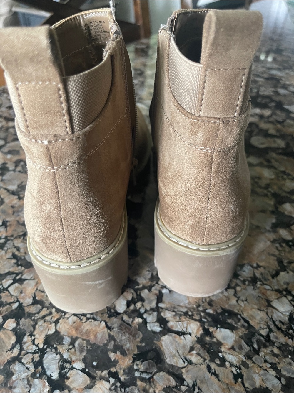 Tan Suede Ankle Boots size 8 1/2 - Picture 4 of 6